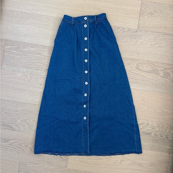 Tronjori Button Down Denim Skirt - Picture 2 of 4